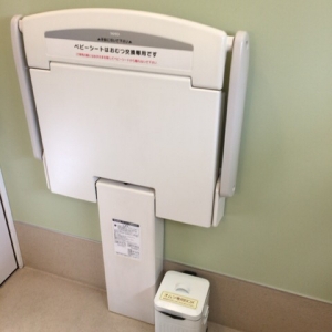 アミング 小山城南店－雑貨と贈り物のお店－のオムツ替え台情報 画像1