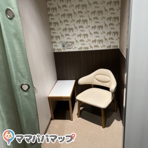 イオンモール名古屋茶屋(3F)の授乳室・おむつ替え台の写真(3枚目)