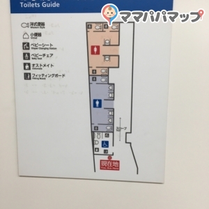 溜池山王駅（千代田線側　永田町改札5番6番出口付近）のオムツ替え台情報 画像1
