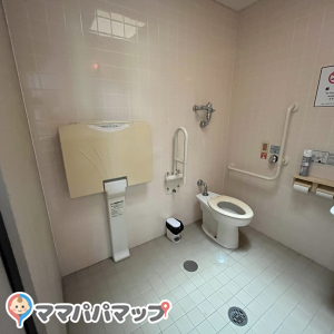 玉陵奉円館のオムツ替え台情報 画像1