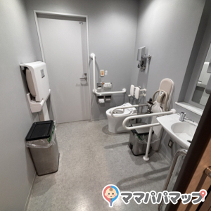 オムツ台を閉じた状態の全体の雰囲気