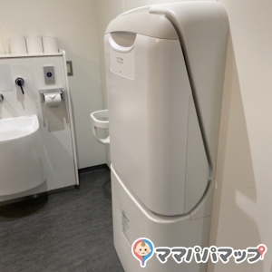 福井市役所 別館のオムツ替え台情報 画像2