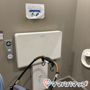 田園調布せせらぎ館の授乳室・おむつ替え台の写真(5枚目)