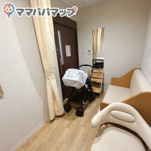 平塚橋すきっぷひろば(1F)の授乳室・オムツ替え台情報 画像1