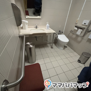 マーブルラウンジ(ヒルトン東京)(1F)の授乳室・オムツ替え台情報 画像1