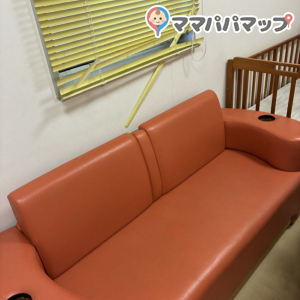 宮崎市フェニックス自然動物園 レストラン横の授乳室・オムツ替え台情報 画像4