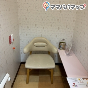 きれいな授乳室鍵付きで安心