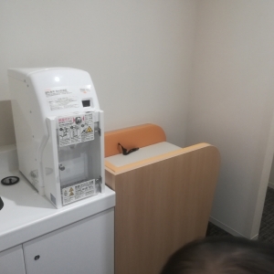 スターツおおたかの森ホール(2F)の授乳室・おむつ替え台の写真(5枚目)
