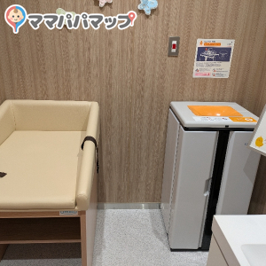 山口市役所(1F)の授乳室・オムツ替え台情報 画像3