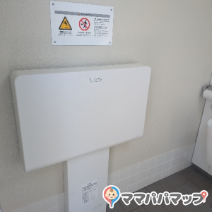 みやど公園(1F)の授乳室・おむつ替え台の写真(5枚目)