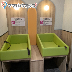 おむつ用ゴミ箱もありました！