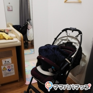 ベビーカーも余裕で入ります