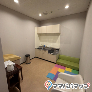 伊勢志摩ロイヤルホテル(1F)の授乳室・おむつ替え台の写真(1枚目)