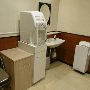 沖縄アウトレットモール あしびなー(1F)の授乳室・オムツ替え台情報 画像4