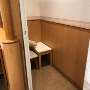 羽田空港第国内線2ターミナル保安検査所内58番ゲート前(2F)の授乳室・オムツ替え台情報 画像7