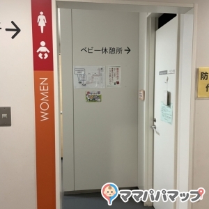 授乳室入り口