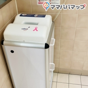1階ジャパンミート側のトイレ
