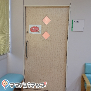 二階産科授乳室入口