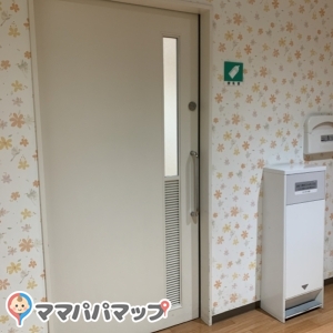 ホームズ宮原店(1F)の授乳室・オムツ替え台情報 画像7