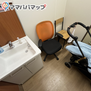 コーナン　船堀店(1F)の授乳室・オムツ替え台情報 画像1