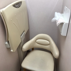 ビックカメラ池袋本店(8F)の授乳室・オムツ替え台情報 画像12