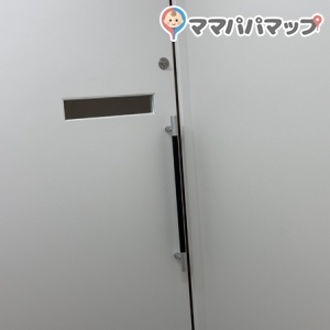神戸市中央区役所(5階)の授乳室・おむつ替え台の写真(3枚目)