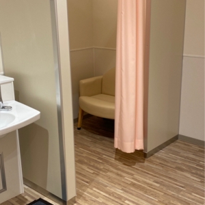 三井アウトレットパーク横浜ベイサイド　Cブロック　フードコート(2F)の授乳室情報 画像3