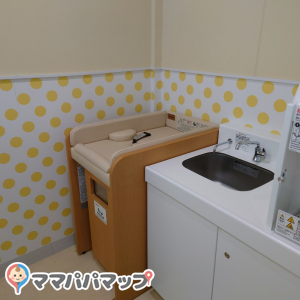 みなとやま水族館(1F)の授乳室・オムツ替え台情報 画像3