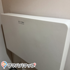 3階の女性用トイレの中にあったトイレは綺麗でした。