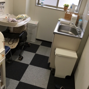 ビッグモーター茨木インター店(1F)の授乳室・オムツ替え台情報 画像3