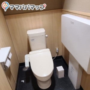 ガスト 瑞江駅前店(2F)のオムツ替え台情報 画像1