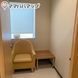 筑紫野市役所(1F)の授乳室・おむつ替え台の写真(3枚目)