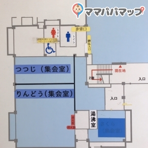 正面玄関入って左奥がトイレ