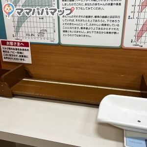 イオン盛岡店(2階)の授乳室・おむつ替え台の写真(1枚目)