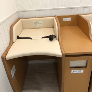 おむつ台