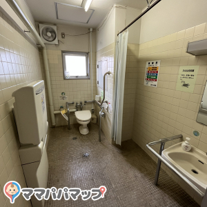 上水南公民館のオムツ替え台情報 画像1