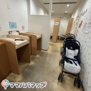 那須高原サービスエリア 下り(1F)の授乳室・オムツ替え台情報 画像8