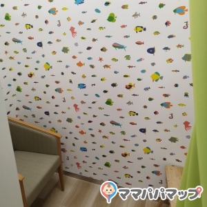 おやまゆうえんハーヴェストウォーク(1F フードコート隣)の授乳室・オムツ替え台情報 画像4