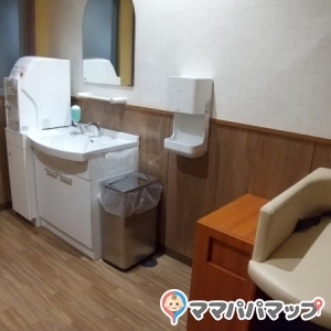 カインズ亀岡店(1F)の授乳室・おむつ替え台の写真(8枚目)