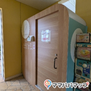 北九州総合農事センター(1F)の授乳室・おむつ替え台の写真(1枚目)