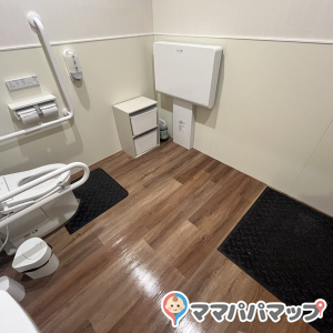 カフェベーカリーブンブン姫路新在家店の授乳室・オムツ替え台情報 画像3