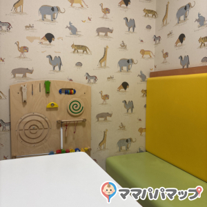 ジェイアール京都伊勢丹(7F ベビー休憩室)の授乳室・オムツ替え台情報 画像1