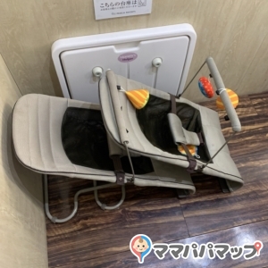 6階パウダールームにバウンサーがありました！