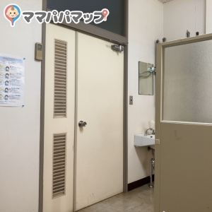 上尾丸山公園　管理事務所(B1)の授乳室情報 画像1