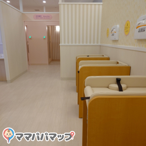 イオンタウン松阪船江(2F)の授乳室・オムツ替え台情報 画像5