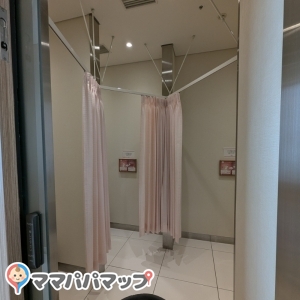 LUCUA osaka(ルクア大阪)(8F)の授乳室・オムツ替え台情報 画像4