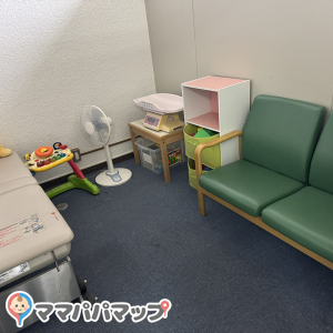 戸田市役所(2F)の授乳室・オムツ替え台情報 画像1