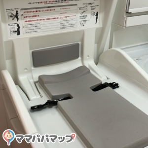 焼津市役所　小川公民館(1F)の授乳室・オムツ替え台情報 画像3