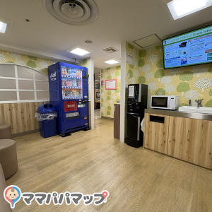 阪急高槻店(5階)の授乳室・おむつ替え台の写真(1枚目)