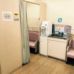 トイザらス  津店の授乳室・オムツ替え台情報 画像5